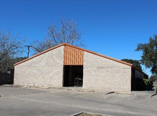 2710 E Airline Rd, Victoria, TX 77901