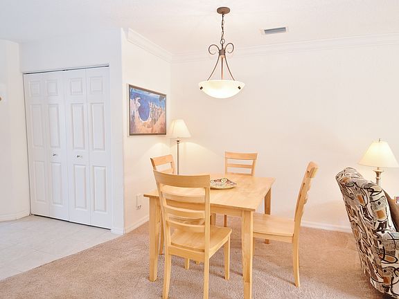 4th image of 648 Seaport Blvd
