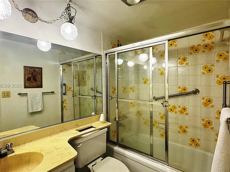9423 S Hollybrook Lake Dr #203 — Photo 14
