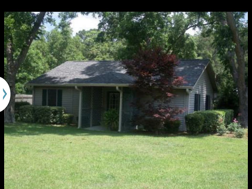1st image of 1100 Pecan St