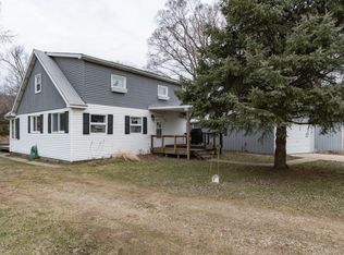 835 Black River Rd, South Haven, MI 49090