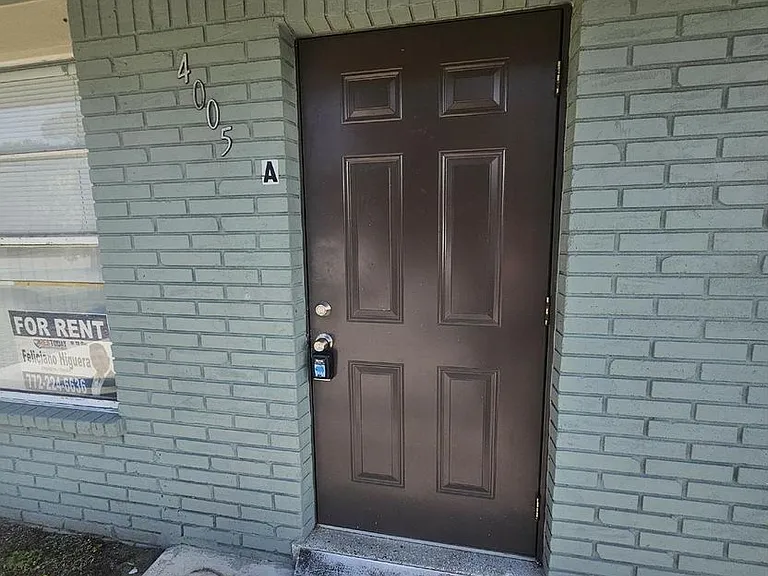 4005 Avenue I #A — Photo 2