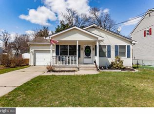 221 Brown St, Burlington, NJ 08016