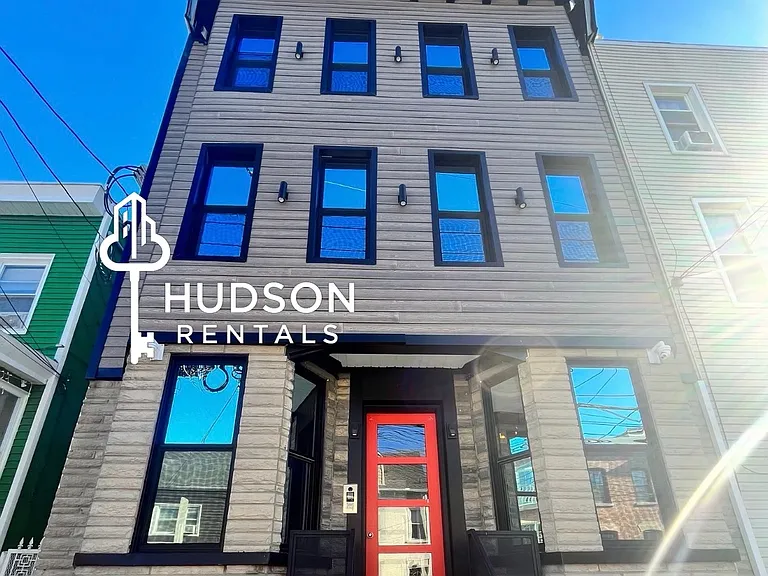 172 New York Ave #3R — Photo 6
