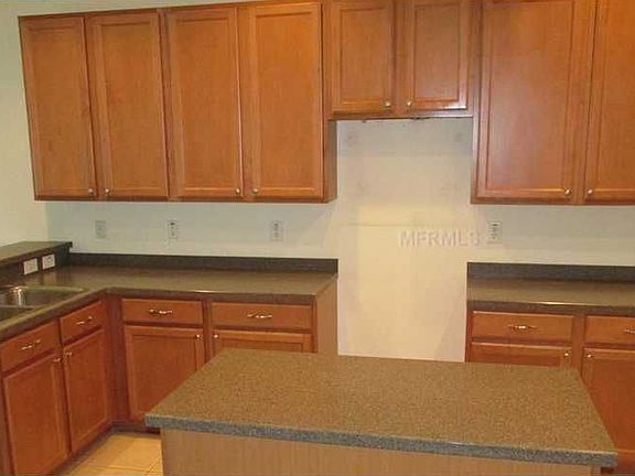 3rd image of 1436 Emerald Hill Way