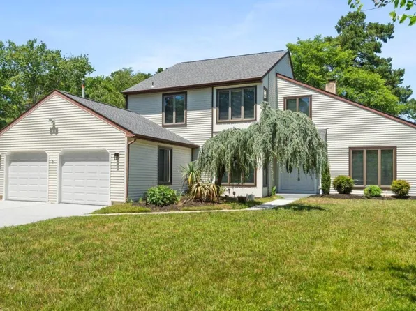5 Justin Ct, Voorhees, NJ 08043