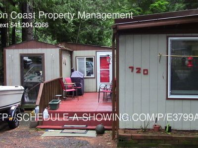 720 E Collins St, Depoe Bay, OR, 97341