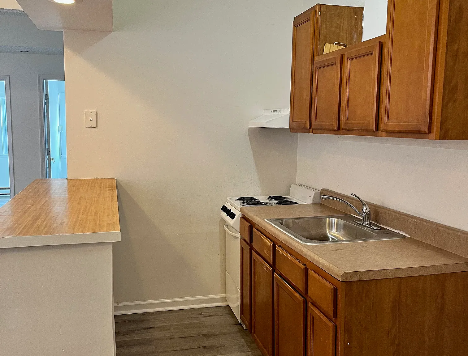 2 bed, 600 sqft, $1,100 — Photo 1