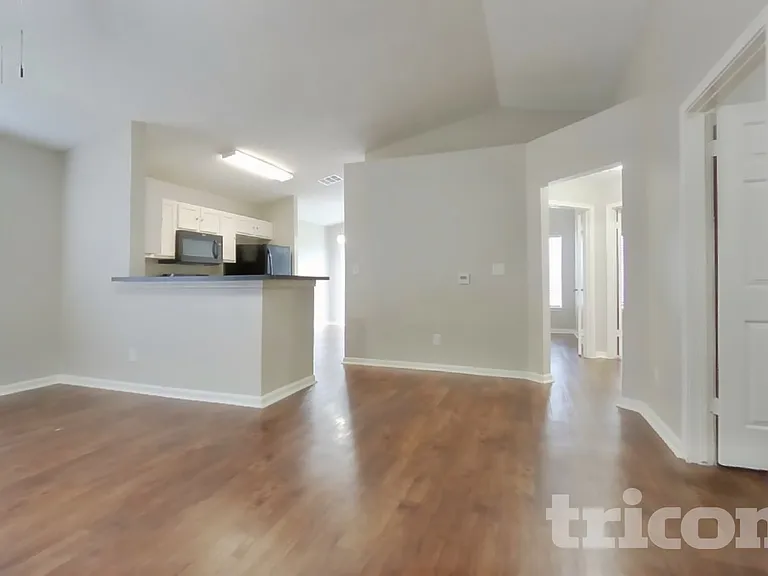 3150 Kelling St — Photo 5