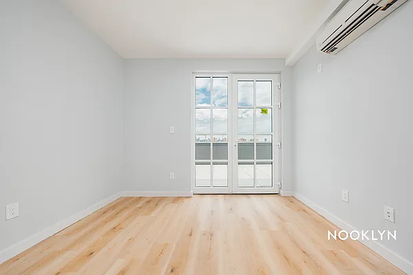 Rented by Nooklyn NYC LLC | media 179