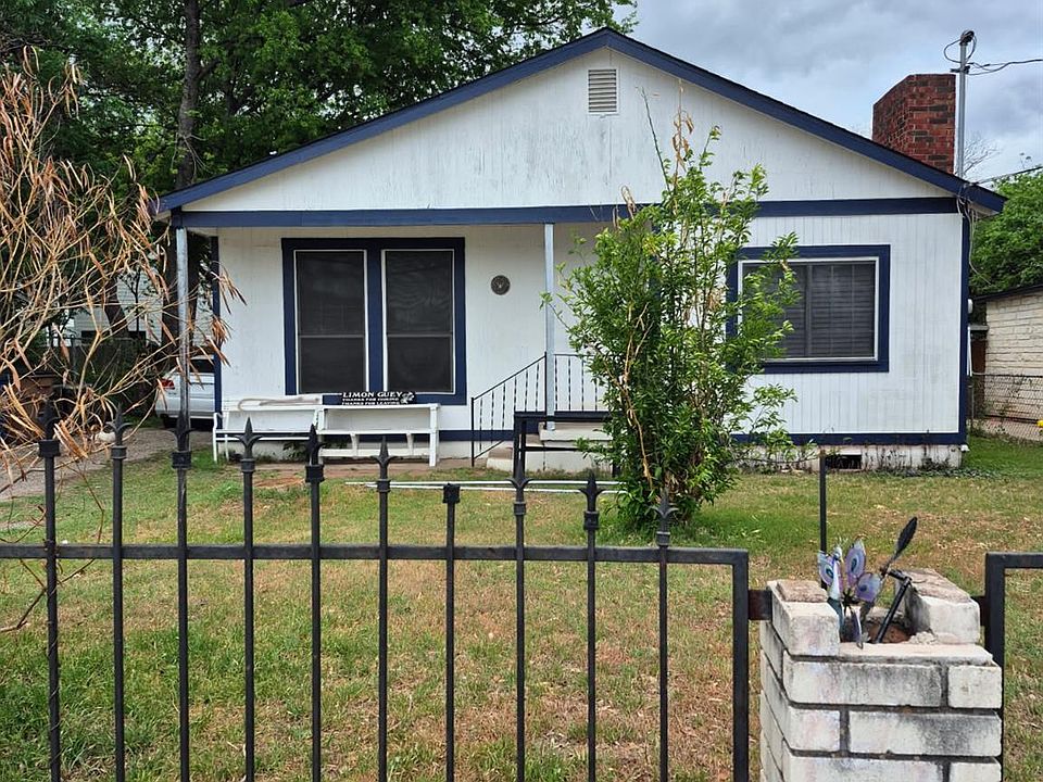1st image of 604 Springdale Rd