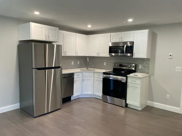 (undisclosed Address), Harwich, MA 02645