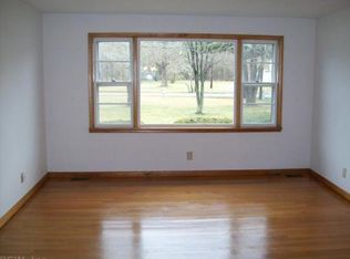 916 Bells Mill Rd, Chesapeake, VA 23322