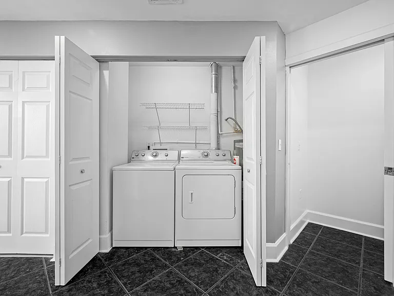 Sanctuary Lofts — Photo 35
