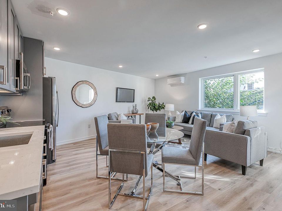 1st image of 1344-46 N Marston St #102