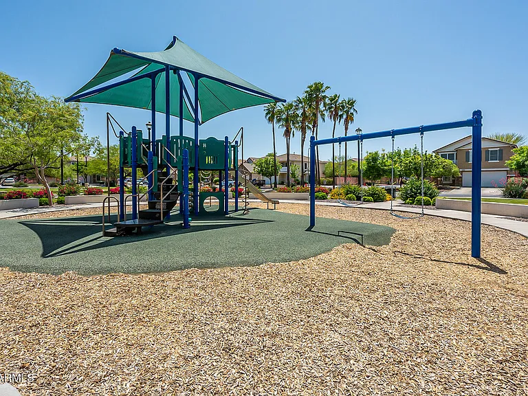 2250 E Wayland Dr — Photo 44