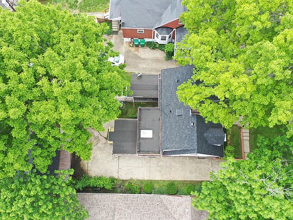 4th image of 2212 Wadsworth Ave