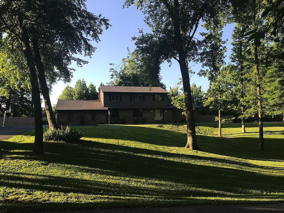 1800 Montview Dr.