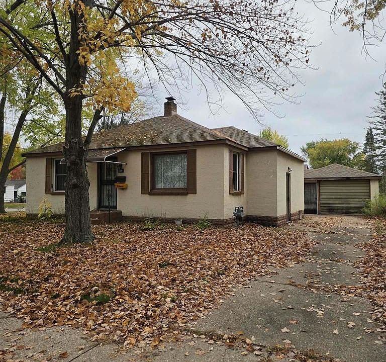1st image of 550 15TH AVENUE NORTH
