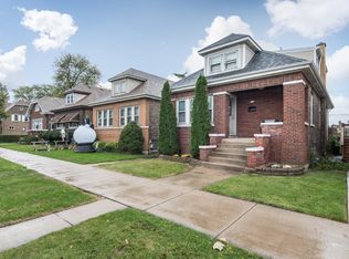 5511 W 64th St, Chicago, IL 60638