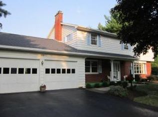 313 Manchester Rd, Vestal, NY 13850