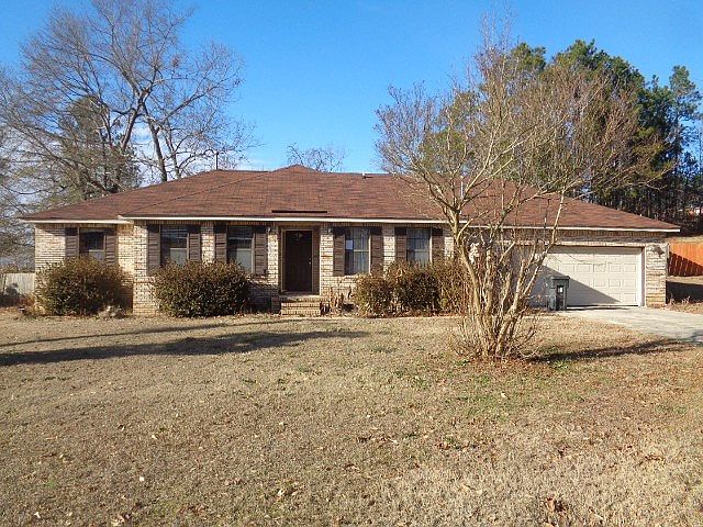 1st image of 2805 Harwood Dr