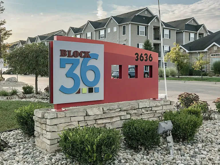 Block 36 - Student Living Priced Per Room — Photo 22