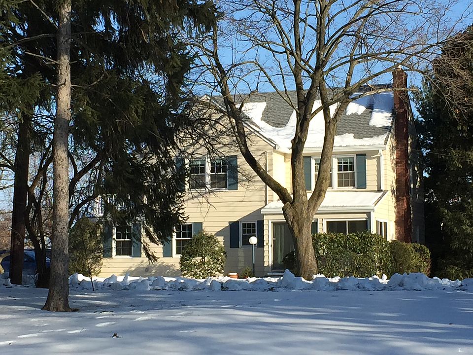 1st image of 64 Haines Dr