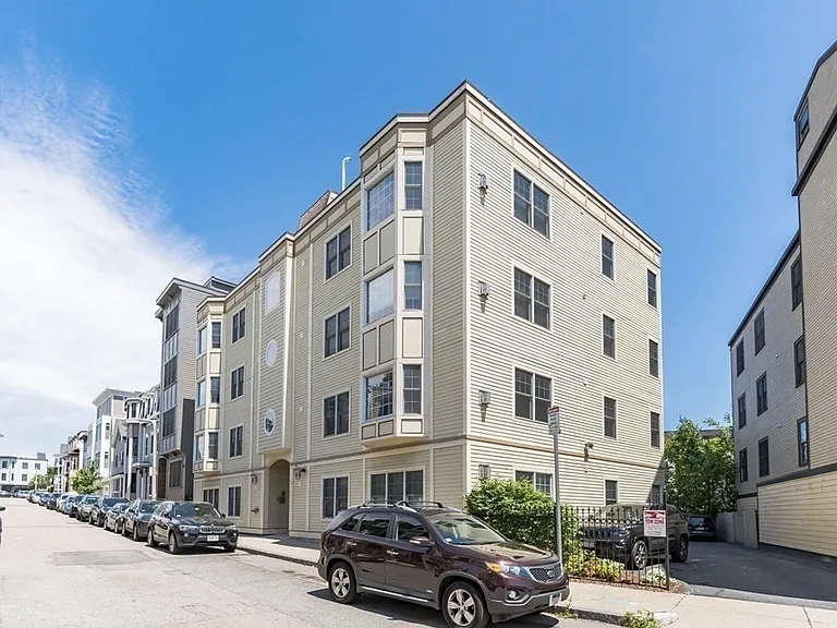 29 Vinton St #7 — Photo 25