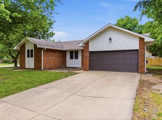 635 N Covington St, Wichita, KS 67212