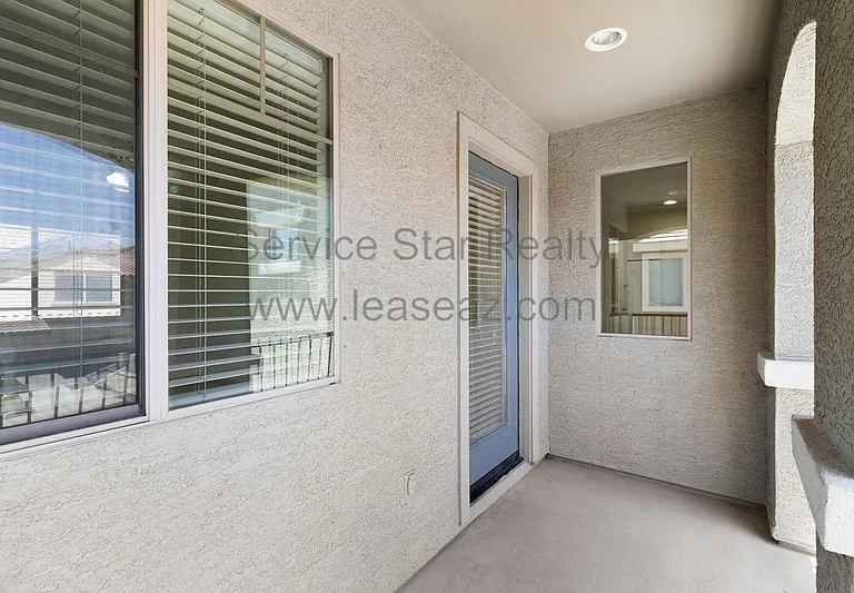 1554 E Elgin St — Photo 22