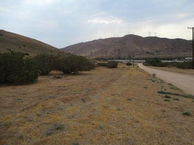 Berncastle Road Forest Rd, Acton, CA, 93510