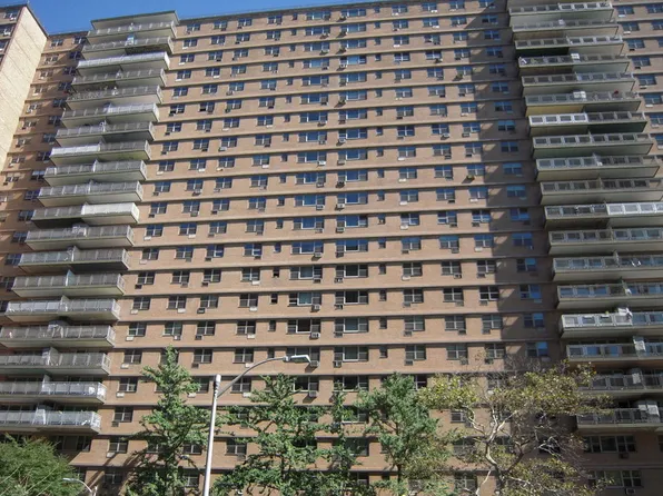 Trump Village Section 4