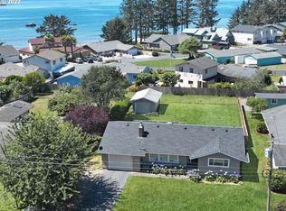 14698 Wollam Rd, Brookings, OR 97415