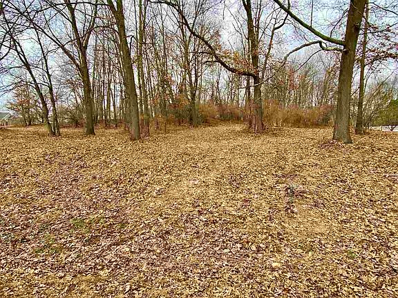 3rd image of Stonewood Dr Unit 9