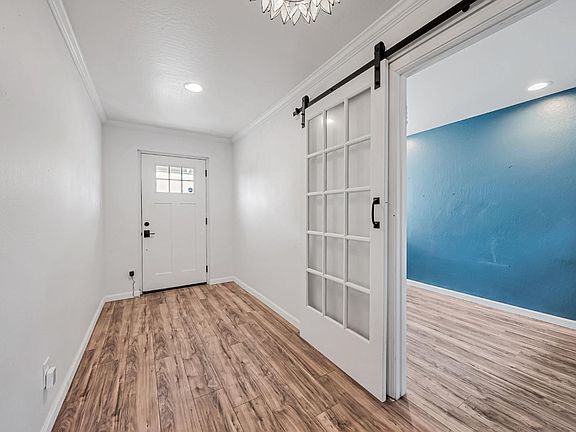 3rd image of 372 Forest Drive