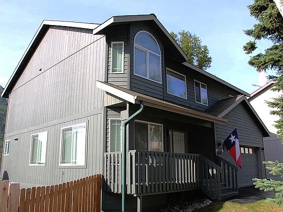 3rd image of 20688 Halibut Cove Ln