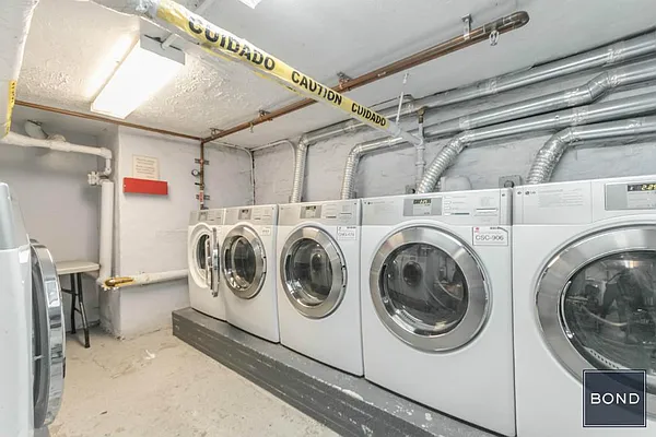 Rented by Bond New York | media 17