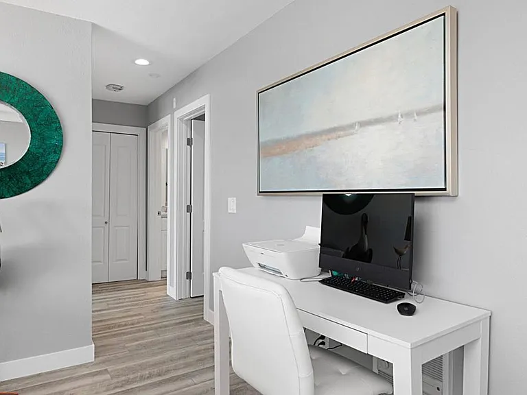 910 N Pacific St #31 — Photo 15