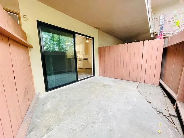 405 N Marengo Ave #5 — Photo 24