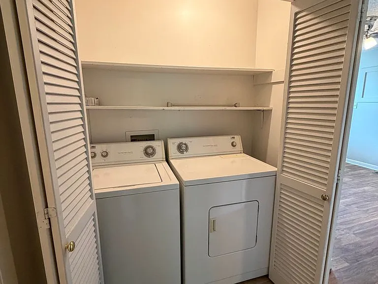 212 Jay Dr — Photo 10