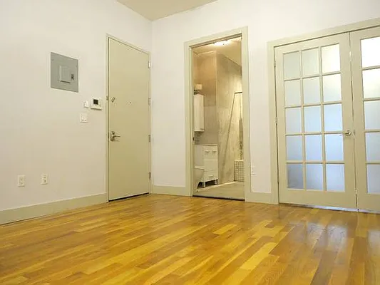 Rented by Yup Realty LLC | media 15