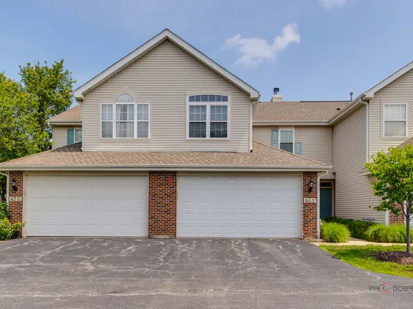 45 S Oakhurst Dr, Aurora, IL 60504