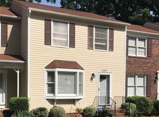 4367 Baylor St, Greensboro, NC 27455