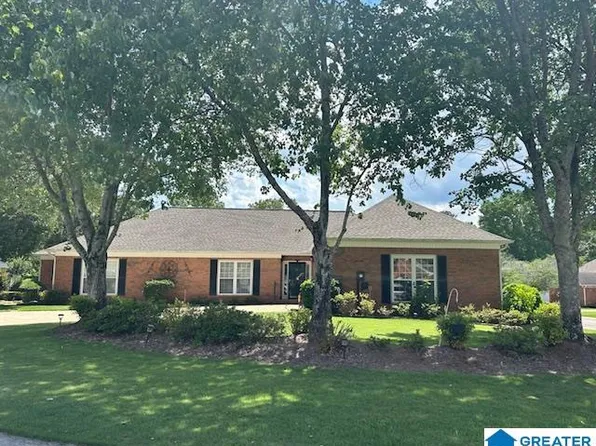 113 Calumet Cir, Trussville, AL 35173