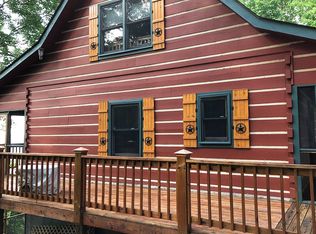 1571 Mangums Trl, Blue Ridge, GA 30513