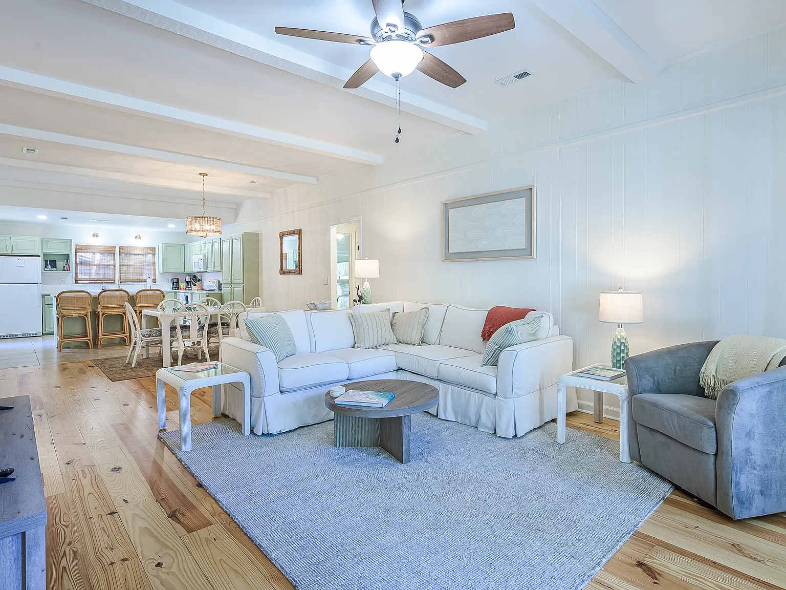 4 bed, $4,100 — Photo 4