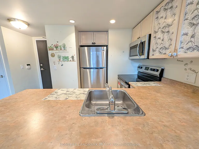 8 Park Rd #1803 — Photo 5
