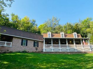 37 Swan Rd, Council Bluffs, IA 51503