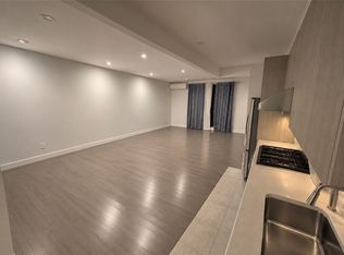 6420 83rd St Floor 1, Middle Village, NY 11379